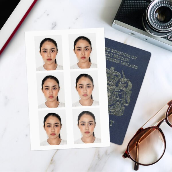 Passport-photos-1140×1140-UKIE-20211213_PP